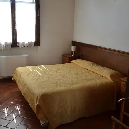 La Gaggianese Aparthotel *